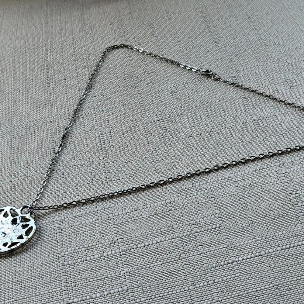 Vintage Necklace Silver Tone Chain Fashion Jewelry Heart Shape Pendant Necklace - Picture 4 of 10